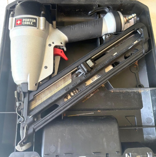 Porter-Cable 15 Gauge Angled Finish Nailer - 2-1/2 in. Capacity with Case