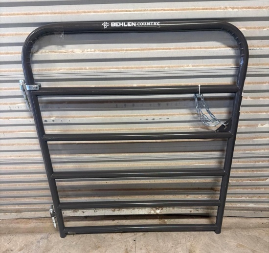 Behlen Country 4 ft. Tube Gate - New