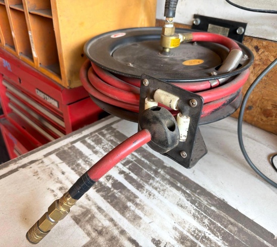 Retractable Air Hose Reel with Air Hose