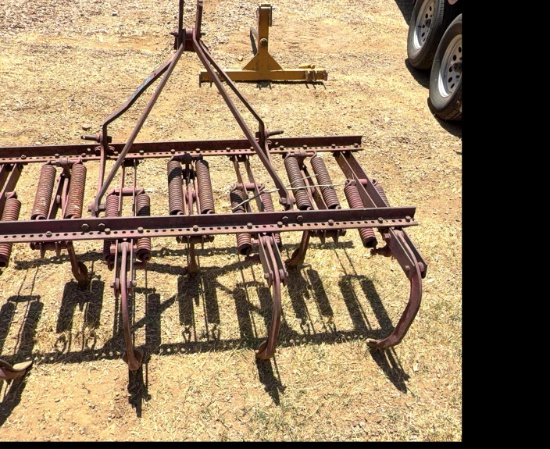 3-Point Spring-Tooth Chisel Plow / Field Cultivator