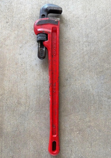 RIDGID 24 in. Heavy-Duty Pipe Wrench