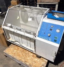 Sheldon Manufacturing SHEL LAB Bactron Anaerobic Chamber / Glove Box - Lab Microbiology Workstation