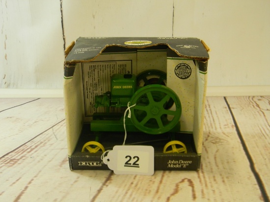 ERTL JOHN DEERE MODEL E ENGINE