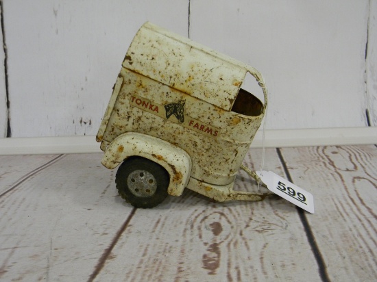 TONKA FARMS HORSE TRAILER