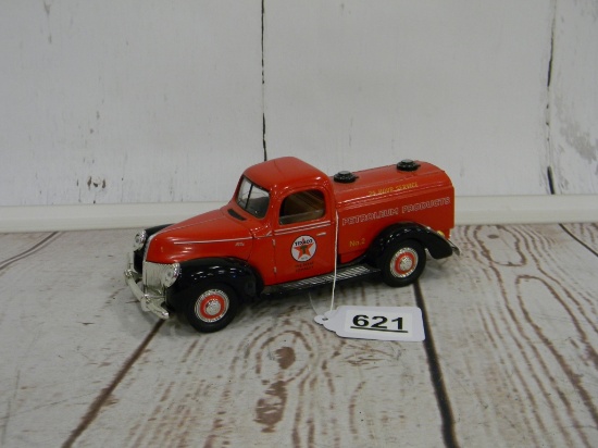 GOLDEN TEXACO PETROLEUM TRUCK