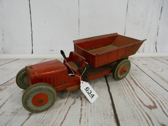 STRUCTO DUMP TRUCK