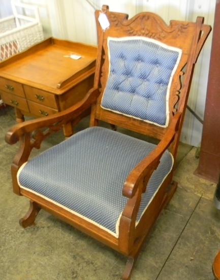ANTIQUE PLATFORM ROCKER