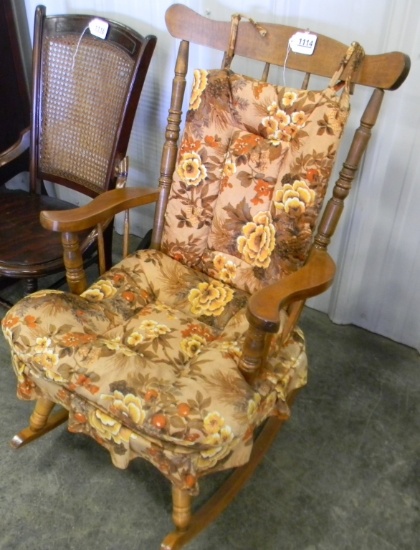 EARLY AMERICAN ROCKING CHAIR