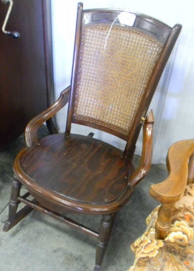 SEWING ROCKER