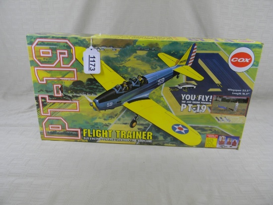 COX PT-19 FLIGHT TRAINER .049 ENGINE POWERED