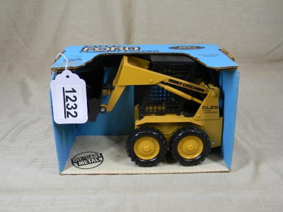 ERTL FORD CL25 SKID LOADER