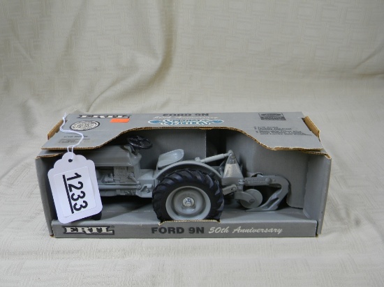 ERTL FORD 9N W/ 2 BOTTOM PLOW