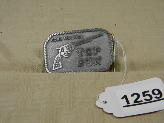 FORD TRACTOR TOP GUN BELT BUCKLE