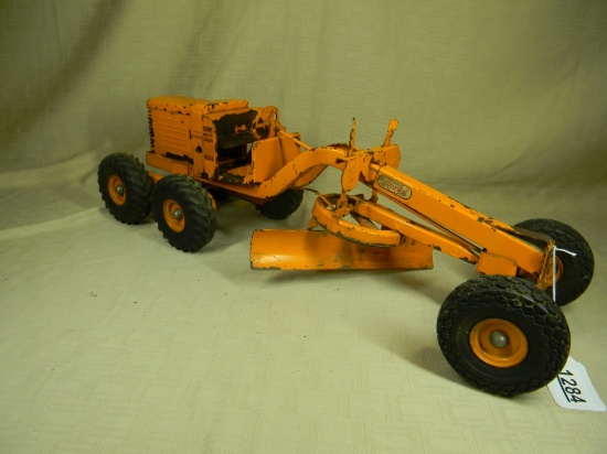 MODEL ADAMS MOTOR GRADER