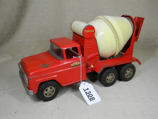 68-70 TONKA CEMENT TRUCK