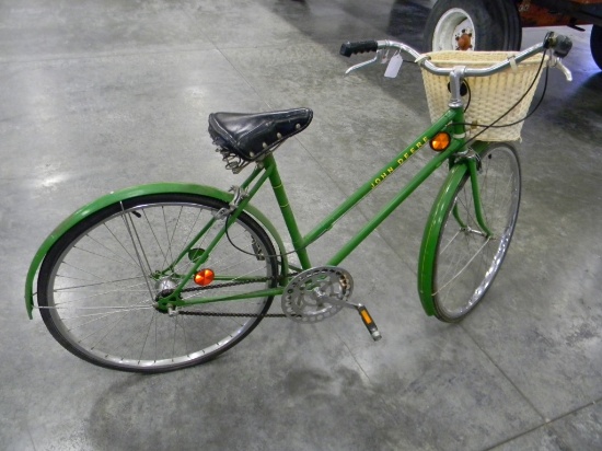 JONH DEERE GIRL'S 3 SPEED BIKE - GREEN W/MANUAL