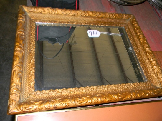 FRAMED WALL MIRROR