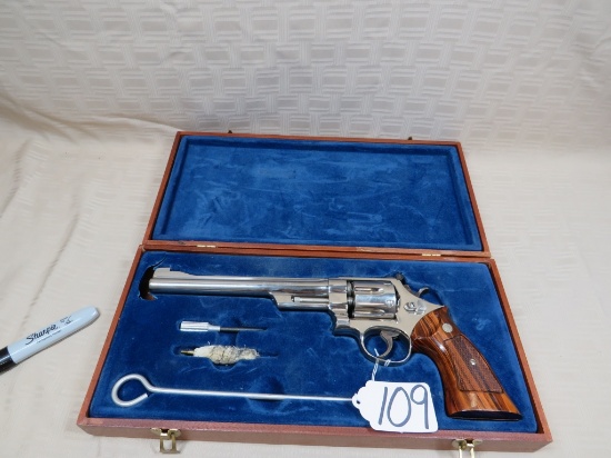 SMITH & WESSON 27-2 N185688 REVOLVER 357 MAG