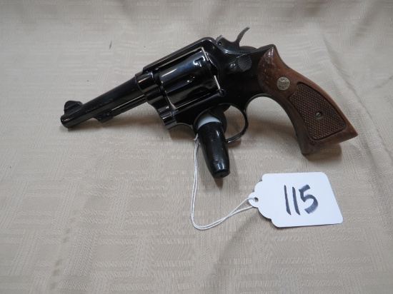 SMITH & WESSON