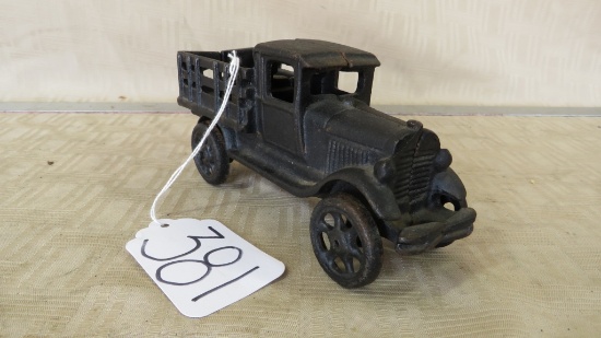 CAST IRON TRUCK