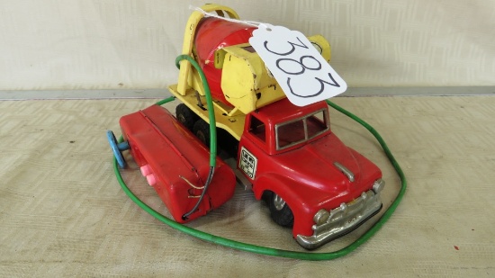 LINE MAR TOYS REMOTE CONTROLL CONCRETE TRUCK