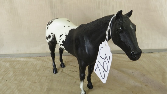 PLASTIC HORSE