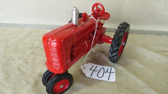 TOY TRACTOR