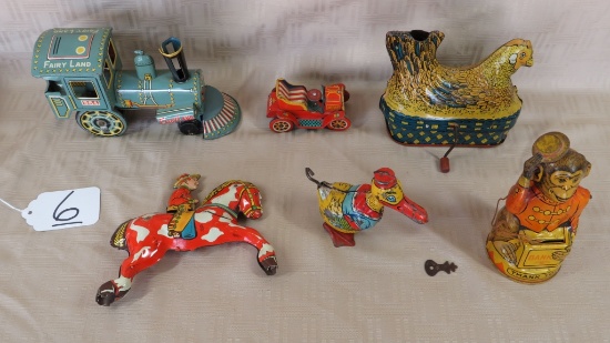 FLAT WITH MISC TIN TOYS