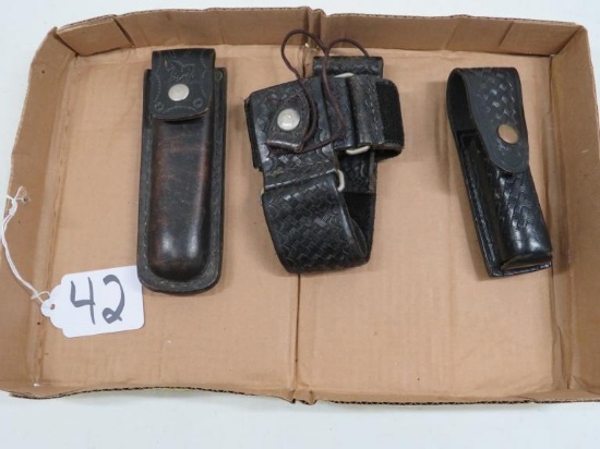 FLAT OF MISC HOLSTERS