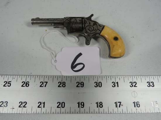 22 CAL LEADER REVOLVER