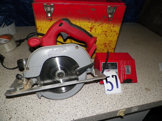 MILWAUKEE CIRCULAR SAW