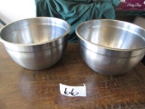 2x Large Stainless Mixing Bowls