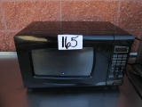 Rival 700 Watt Household Microwave Oven