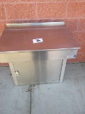 Wall Mount Receiving Desk