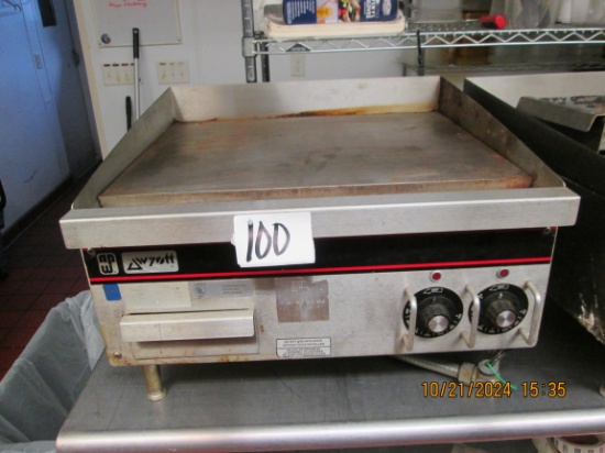APW Wyott EG-24-240-1 Flat Grill