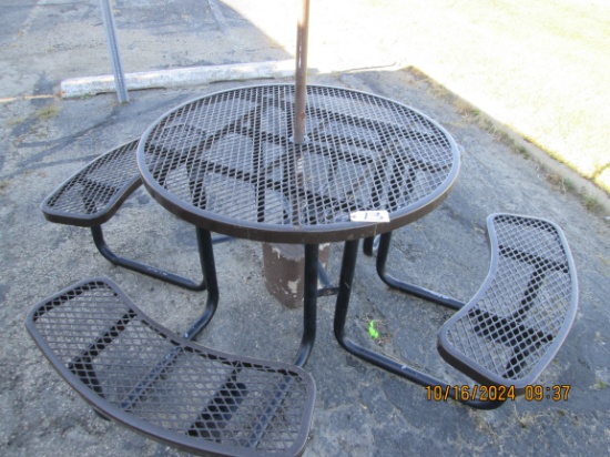 Commercial Picnic Table