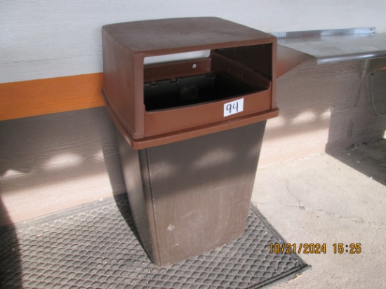 Trash Can