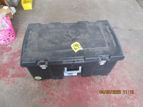 Sterilite 2- Wheel Storage Stote