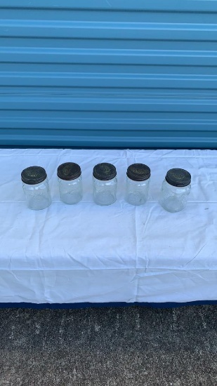 Vintage hersey syrup glass jard