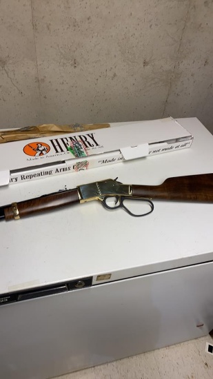 Henry Repeating Arms model H006MR Henry Big Boy carbine .357 MAG/.38This ri