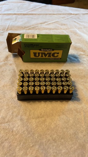 Box of 38 special bullets. 125gr