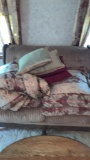 Queen comforter and pillows