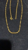 22 ct gold necklace Weights 9 grams