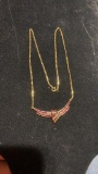 18 ct gold necklace Weights 9 grams