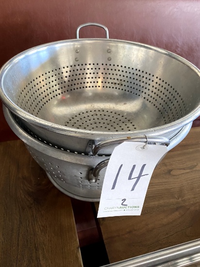 ALUMINUM HEAVY-DUTY FOOTED COLANDERS