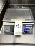 AVERY BERKEL DIGITAL 30LB SCALE MOD. FX220