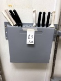 LOT - WALL KNIFE HOLDER W/KNIVES