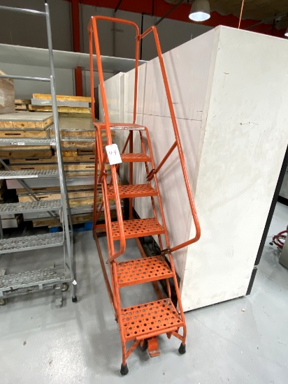 ORANGE METAL 6-STEP 60" PORTABLE LADDER