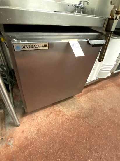 BEVERAGE AIR S/S 1-DOOR 27" UNDERCOUNTER FREEZER W/CASTERS