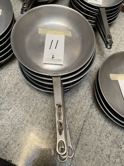 *EACH*VOLLRATH ALUMINUM 10" FRY PANS